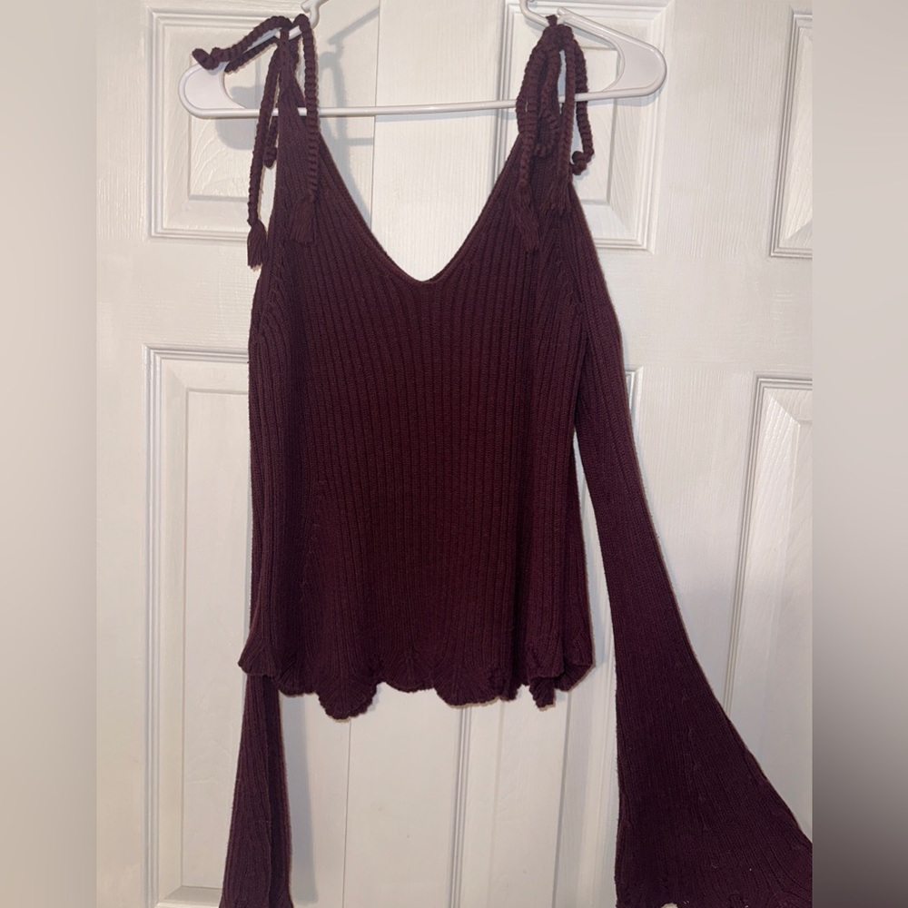 LA Hearts tie sweater maroon size medium